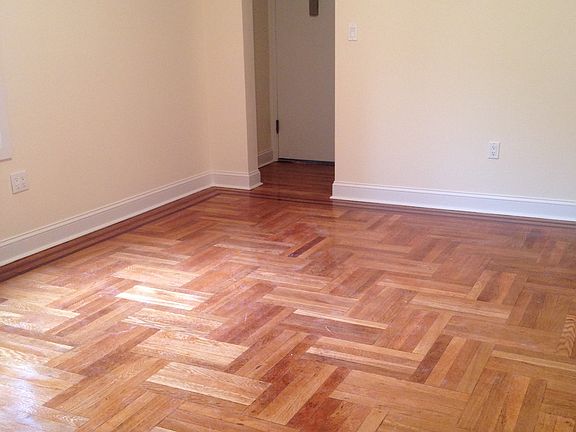 5th image of 605 E 16th St APT 2D
