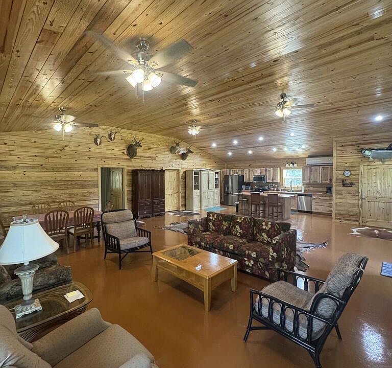 1st image of 3563 Old Batesville Rd