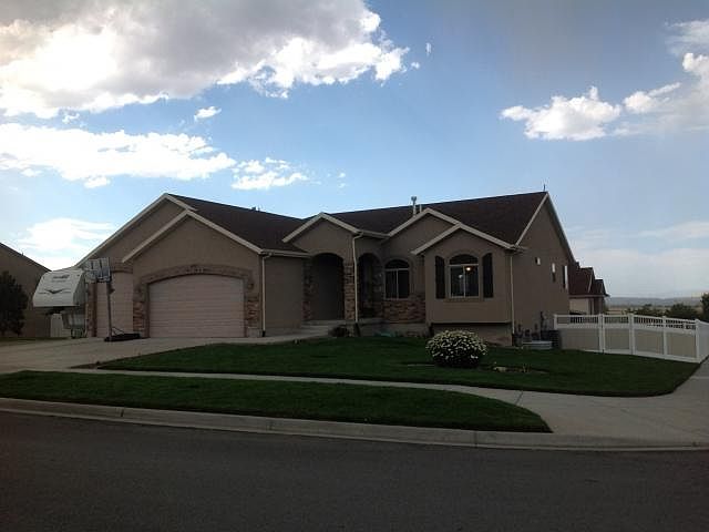 1st image of 436 Alpine Dr