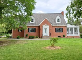 26 Rowes Landing Rd, Heathsville, VA 22473