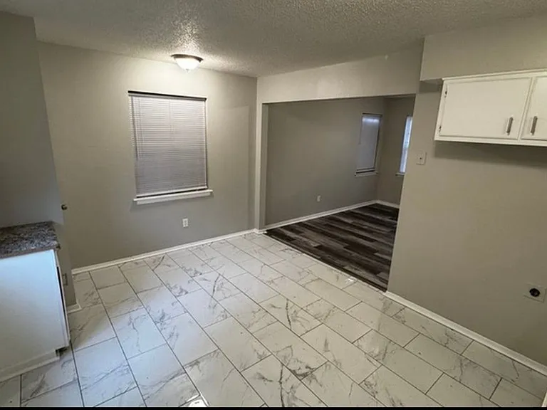 4264 Double Tree Rd — Photo 2