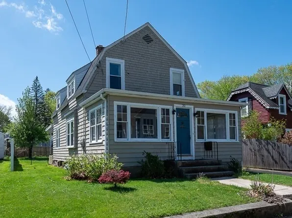 32 Park Ave, Leominster, MA 01453