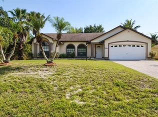 379 SE Cork Rd, Pt Saint Lucie, FL 34984