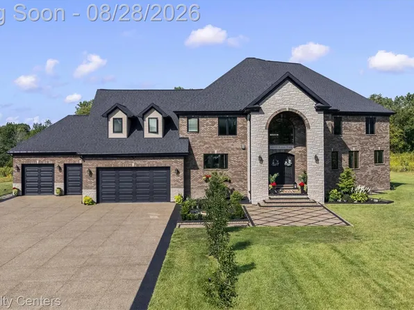 65339 Romeo Plank Rd, Ray, MI 48096