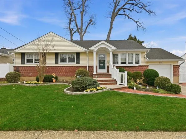 1795 Madison Avenue, North Bellmore, NY 11710