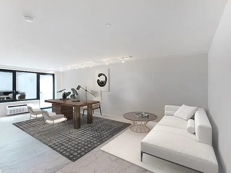 180 Franklin Ave #103 — Photo 3