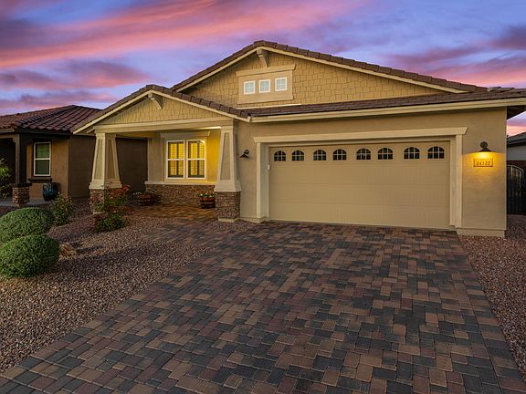 3rd image of 14132 N Silverleaf Ln