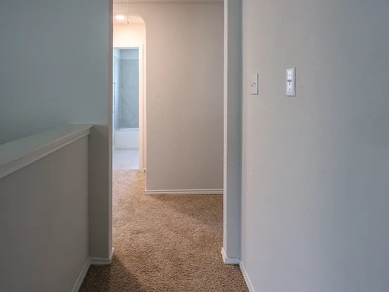 6407 Kendall Cv — Photo 25