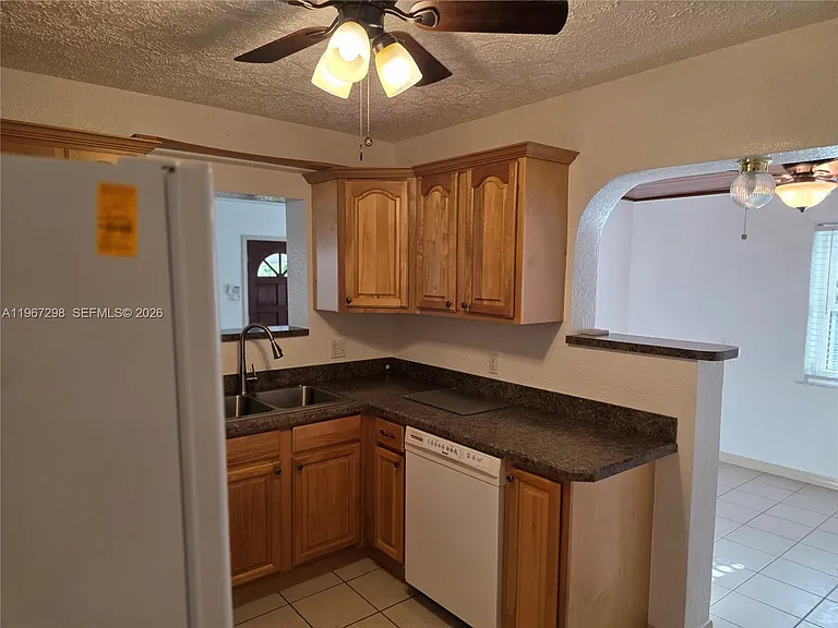 4321 Kirby Loop Rd — Photo 9