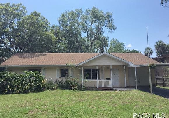1st image of 1020 N Circle Dr