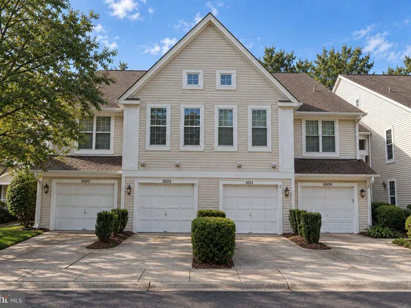 1005 Hillside Lake Ter #1002, Gaithersburg, MD 20878