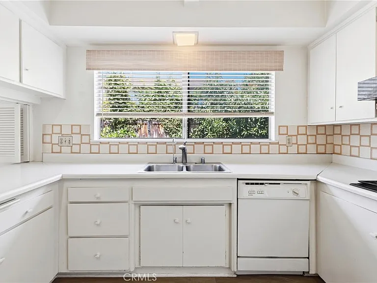 19 Mann St — Photo 4