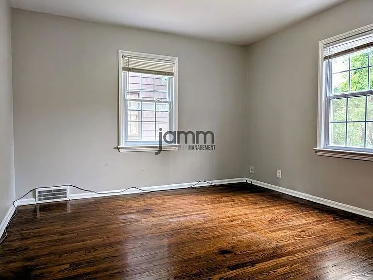 3580 Normandy Rd — Photo 15
