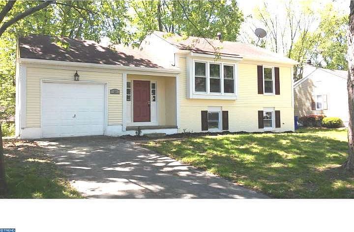 1st image of 27 Little Mill Ln