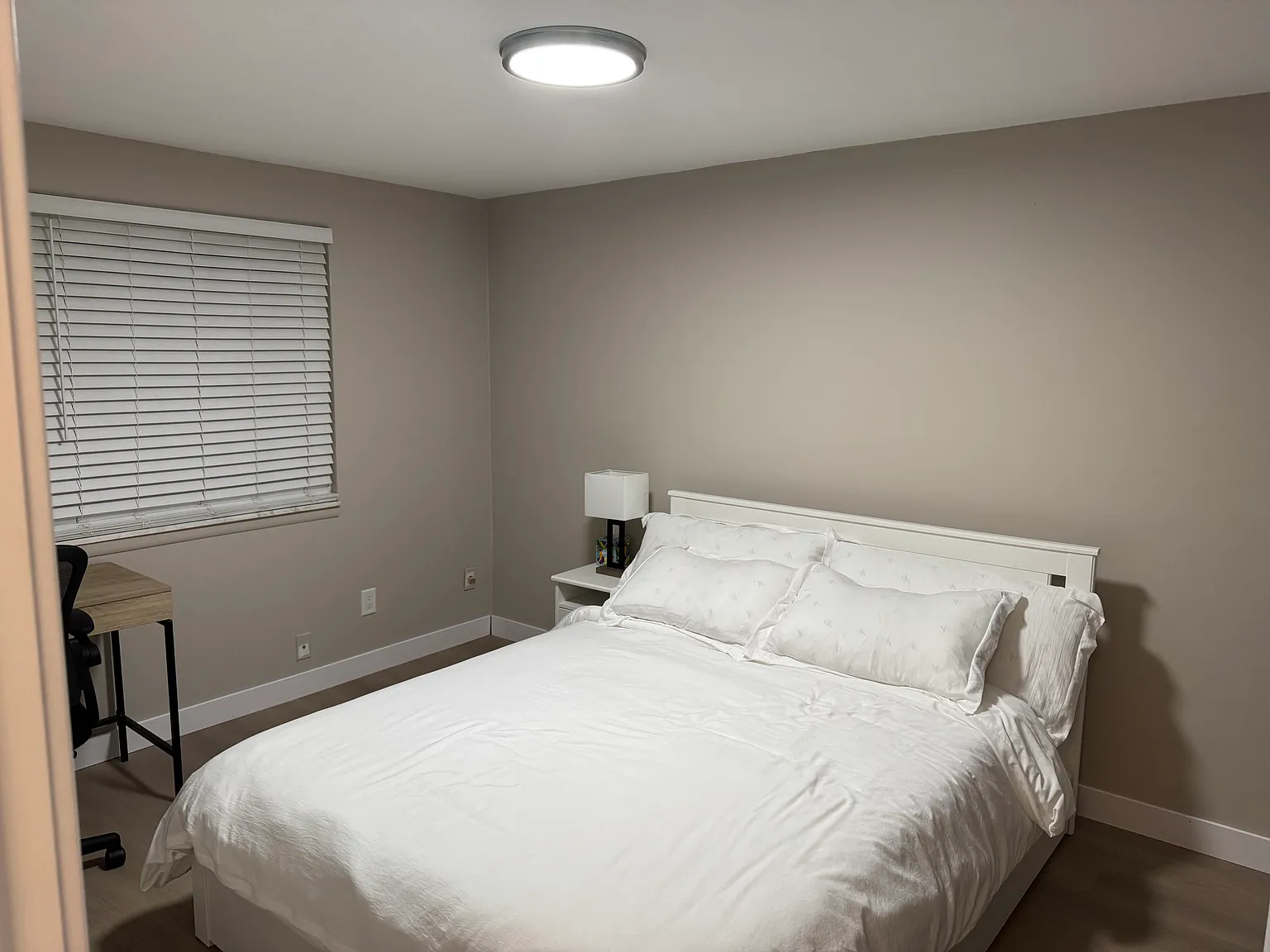 2 bed, 1400 sqft, $2,200 — Photo 4