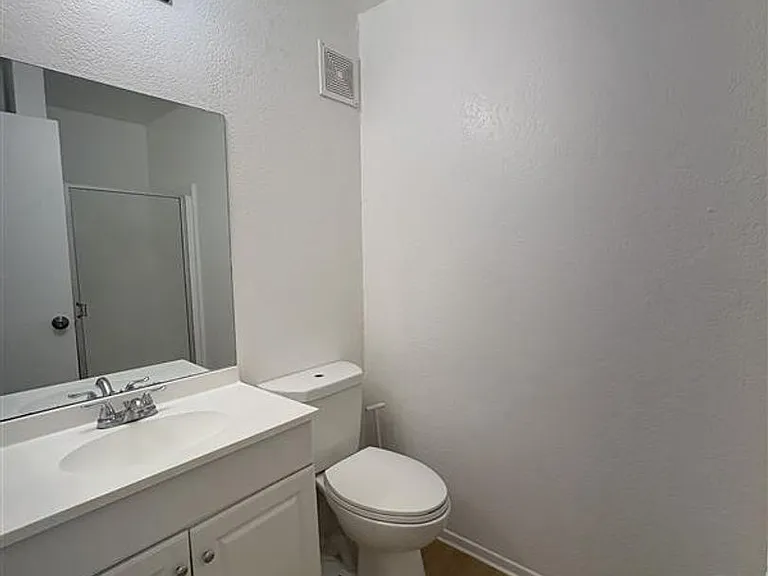 787 Cherry Ave — Photo 13
