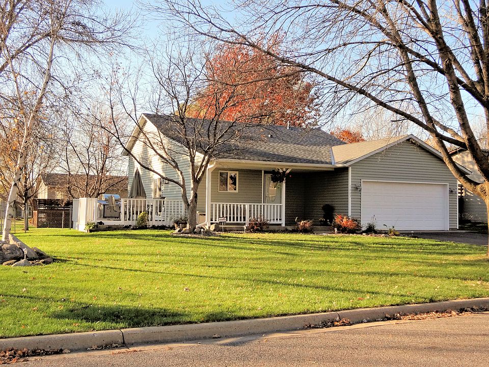 1st image of 1483 Laurel Ave