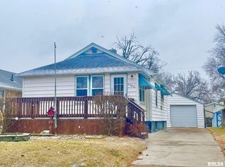 1502 Lake St, Pekin, IL