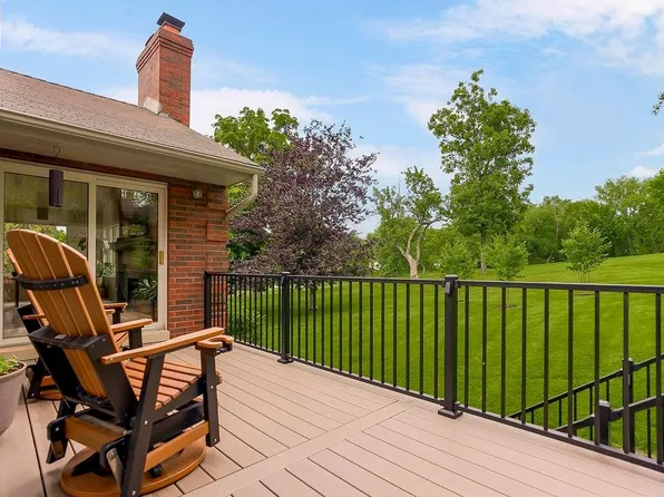 12325 Mission Rd, Leawood, KS 66209
