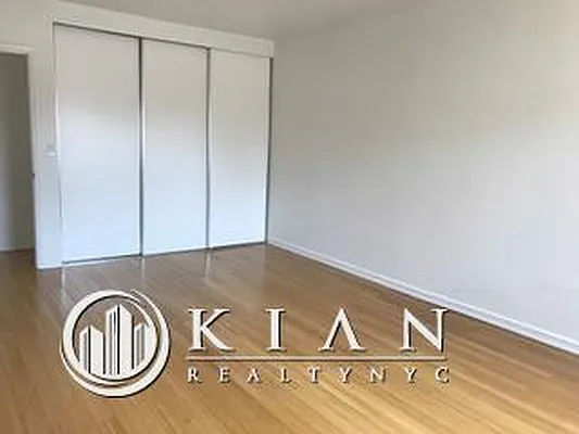 Rented by Kian Realty | media 15