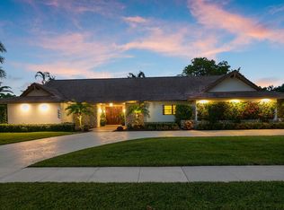 2000 Embassy Dr, West Palm Beach, FL 33401