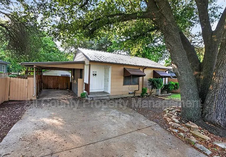 4709 Mayfair St — Photo 1