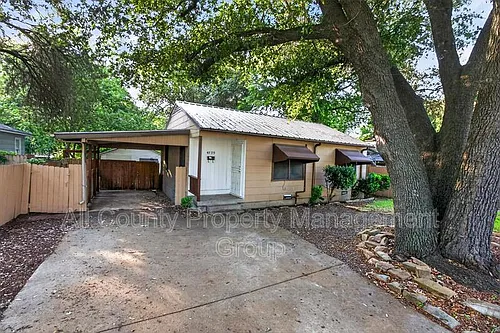4709 Mayfair St Photo 1