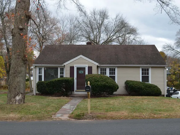 57 Green Road, Meriden, CT 06450