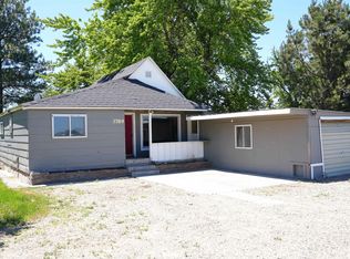 3789 Pioneer Rd, Homedale, ID 83628