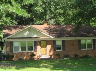 3025 Oak Ridge Rd, Summerfield, NC 27358