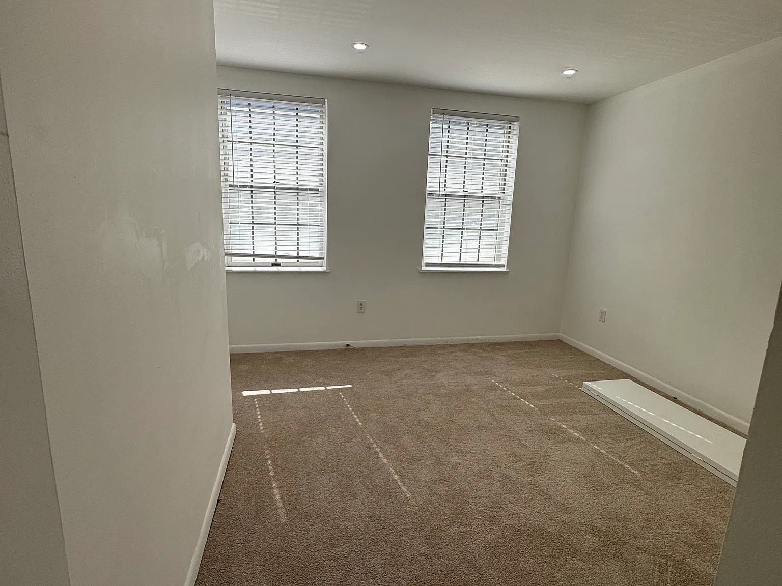 2 bed, 1680 sqft, $2,900 — Photo 3