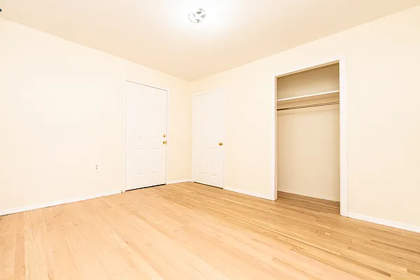 Rented by Friedman Mayer, LREB | media 5