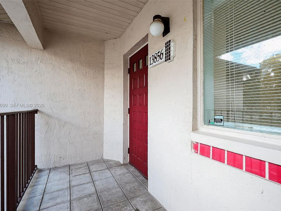 1st image of 13856 SW 93rd Ln