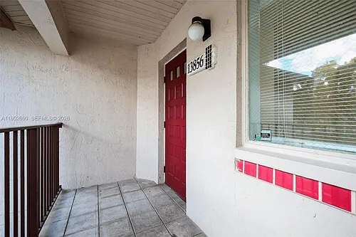 13856 SW 93rd Ln Photo 1