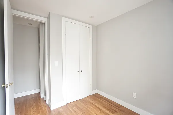 Rented by BRICK & GALO REALTY CORP | media 9