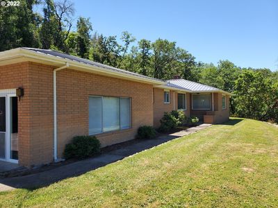 3375 W Military Ave, Roseburg, OR, 97471