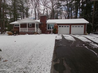 1933 Bellmeade Dr, Altoona, PA, 16602