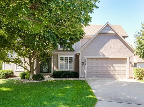 16509 W 80th Ter, Lenexa, KS 66219