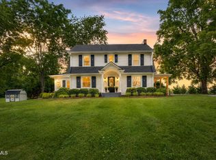 494 Okolona Rd, Johnson City, TN 37601