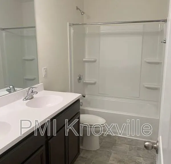 5371 Calvert Ln — Photo 12