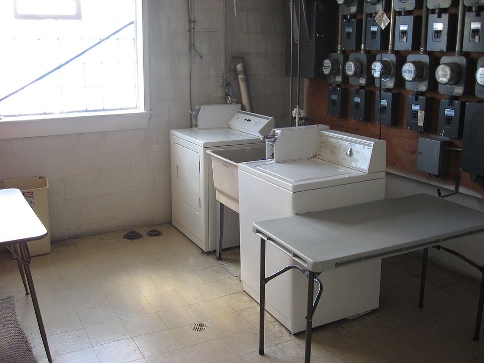 2nd image of 10661 Cadieux Rd APT 11