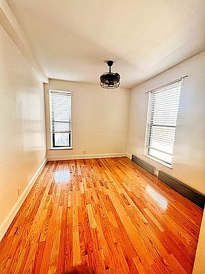 3rd image of 491 Putnam Ave #2
