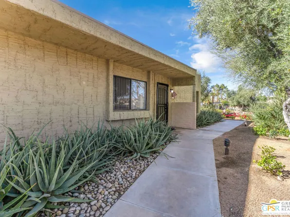 5803 Los Santos Dr #19, Palm Springs, CA 92264
