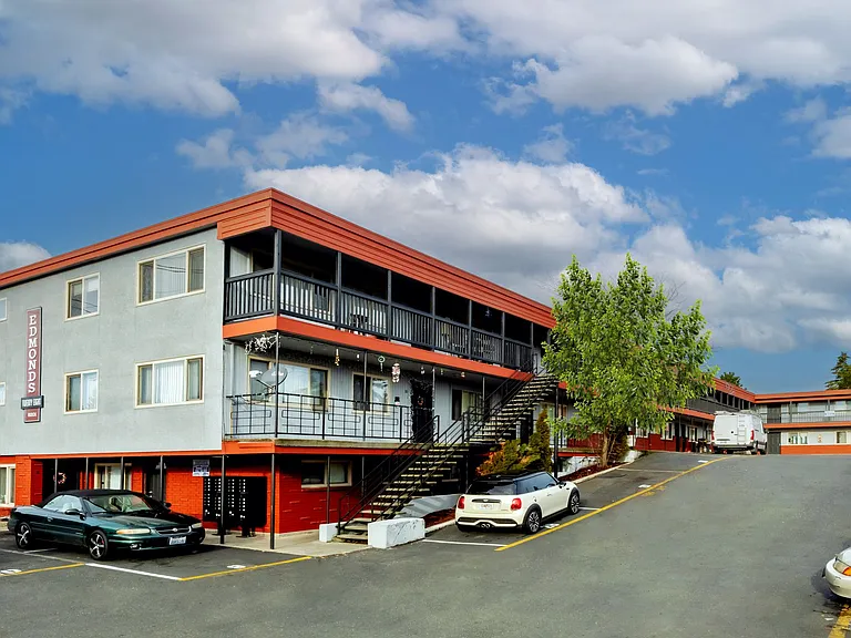 Edmonds 28 — Photo 9