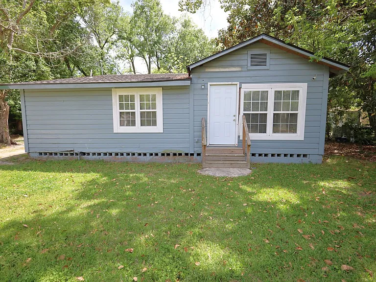 522 Green St — Photo 9