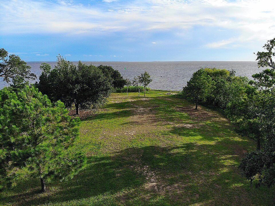 1st image of 3021 Gulf Haven Dr
