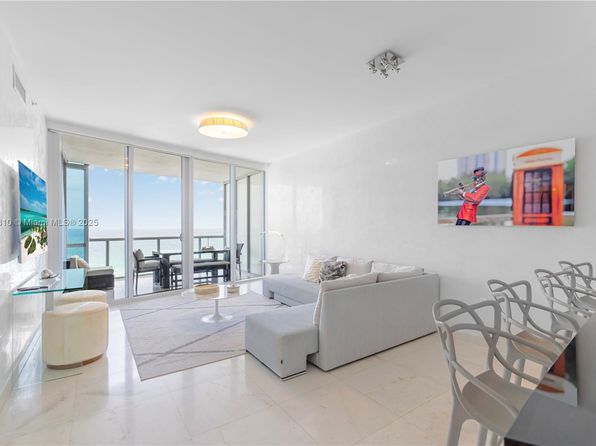 17121 Collins Ave APT 903