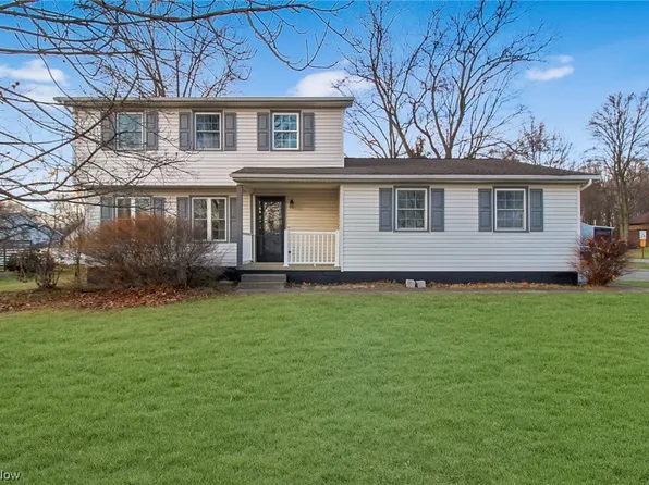 1727 Morris St, Mineral Ridge, OH 44440