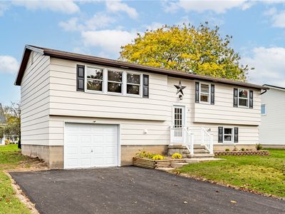 38 Cloverwood Dr, Brockport, NY, 14420