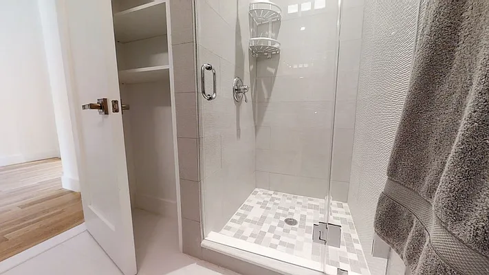 Rented by Urban Living International | media 21